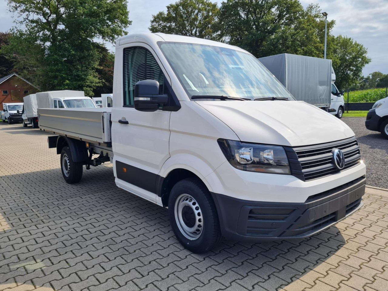 Volkswagen Crafter 35 Pritsche TDi MR L3 KLIMA TEMPOMAT - Малотоннажный бортовой грузовик: фото 3 Volkswagen Crafter 35 Pritsche TDi MR L3 KLIMA TEMPOMAT - Малотоннажный бортовой грузовик: фото 3