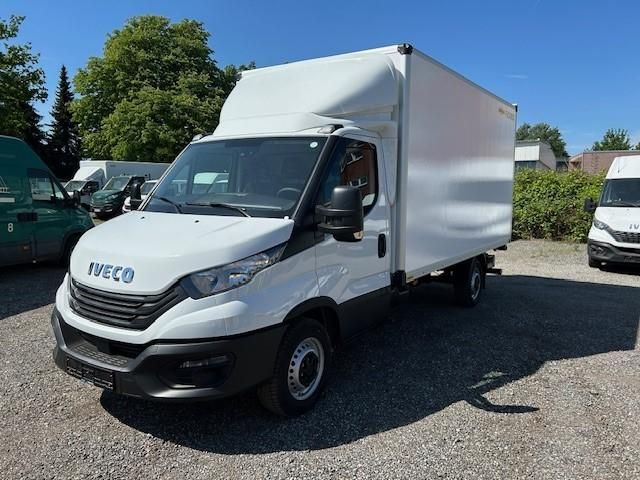 Iveco Daily 35S16H 3.0 LBW Kamera Spoiler 11... - Фургон с закрытым кузовом: фото 1 Iveco Daily 35S16H 3.0 LBW Kamera Spoiler 11... - Фургон с закрытым кузовом: фото 1