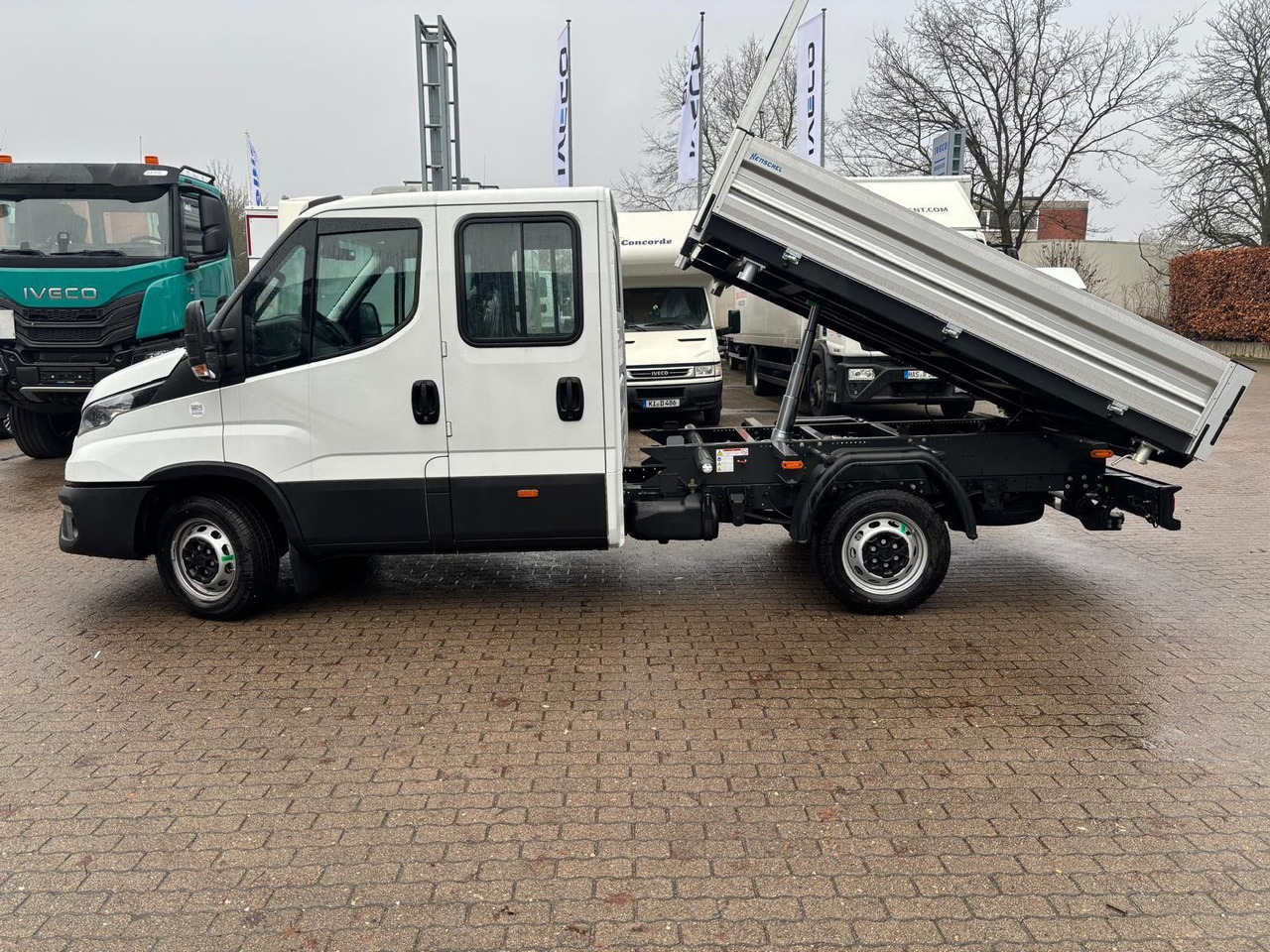 Iveco Daily 35S16H3.0A8YD*DSK*KLIMA*AHK* - Малотоннажный самосвал, Грузопассажирский фургон: фото 2 Iveco Daily 35S16H3.0A8YD*DSK*KLIMA*AHK* - Малотоннажный самосвал, Грузопассажирский фургон: фото 2