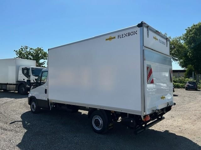 Iveco Daily Koffer 35S16H 3.0 LBW Kamera Spoiler 11... - Фургон с закрытым кузовом: фото 5 Iveco Daily Koffer 35S16H 3.0 LBW Kamera Spoiler 11... - Фургон с закрытым кузовом: фото 5