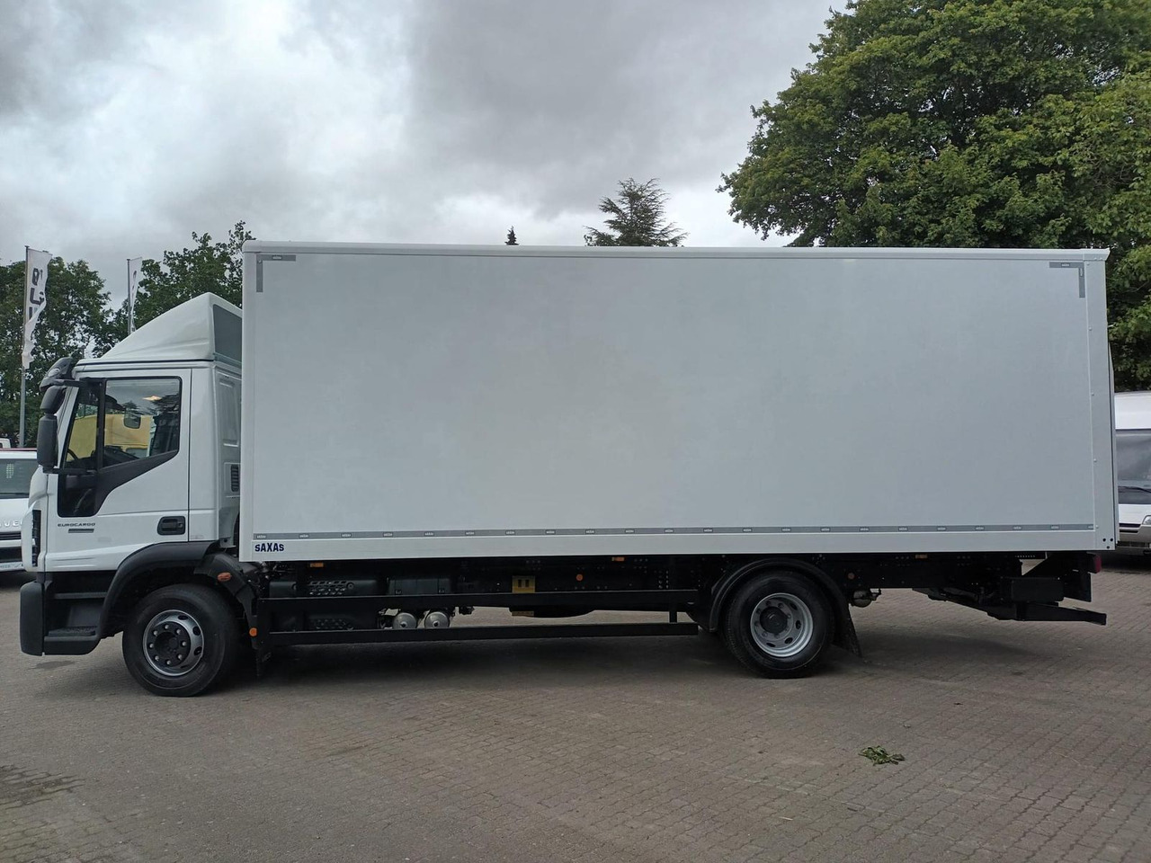 Iveco ML120E25/P KOFFER LBW 1,5t SAXAS AHK 185 kW (... - Тентованный грузовик: фото 2 Iveco ML120E25/P KOFFER LBW 1,5t SAXAS AHK 185 kW (... - Тентованный грузовик: фото 2