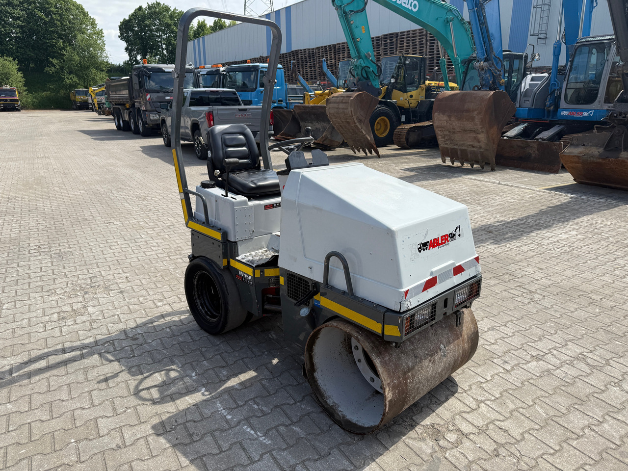 Ammann AV16K Kombiwalze - Комбинированный каток: фото 3 Ammann AV16K Kombiwalze - Комбинированный каток: фото 3