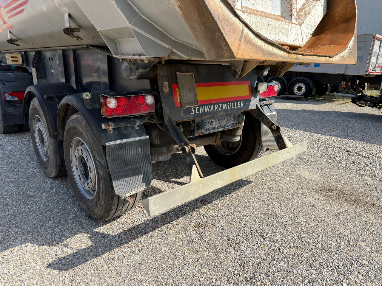 Самосвал MAN TGA 26.480 6x4 SZM mit Kippauflieger: фото 19 Самосвал MAN TGA 26.480 6x4 SZM mit Kippauflieger: фото 19