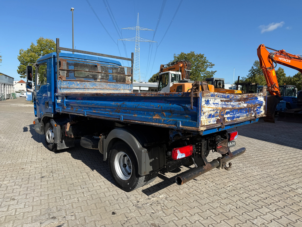 MAN TGL 8.180 3-Seiten-Kipper 2x AHK - Самосвал: фото 5 MAN TGL 8.180 3-Seiten-Kipper 2x AHK - Самосвал: фото 5