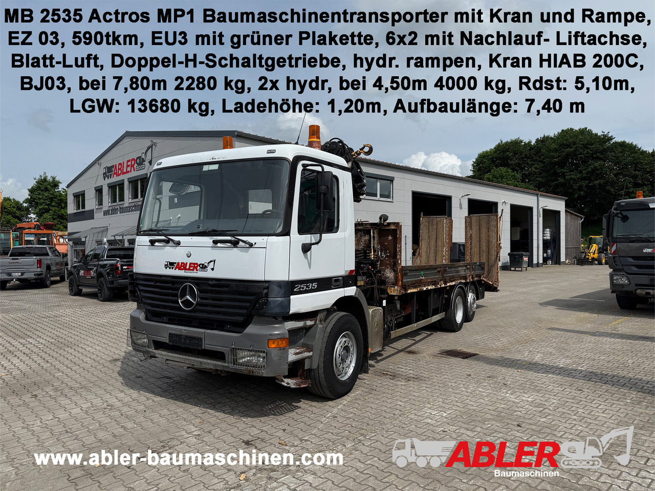 Mercedes-Benz 2535 Actros MP1 Baumaschinentransporter mit Kran und Rampen - Автовоз, Автоманипулятор: фото 1 Mercedes-Benz 2535 Actros MP1 Baumaschinentransporter mit Kran und Rampen - Автовоз, Автоманипулятор: фото 1