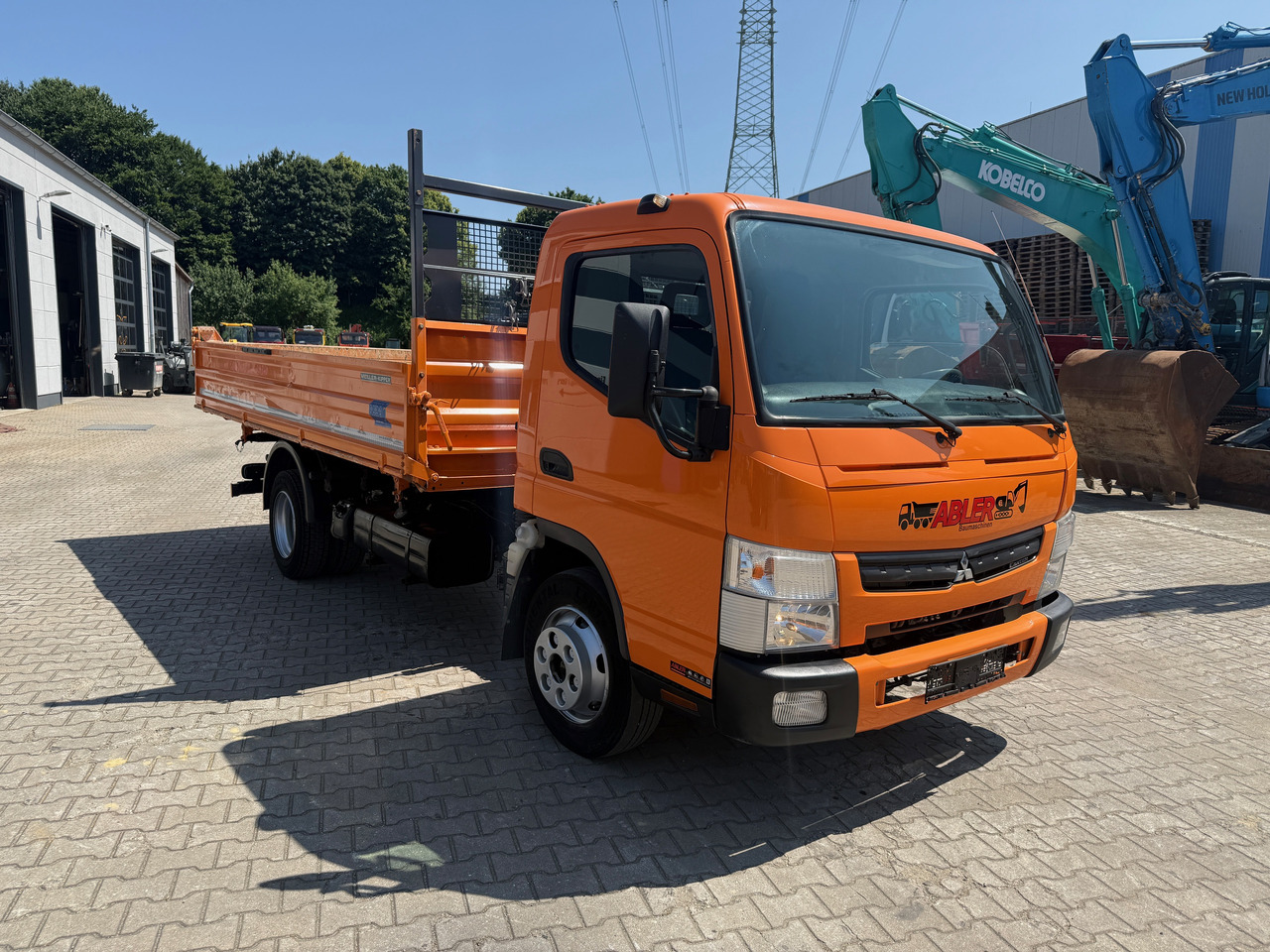 Mitsubishi Fuso Canter 3-Seiten-Kipper - Самосвал: фото 3 Mitsubishi Fuso Canter 3-Seiten-Kipper - Самосвал: фото 3