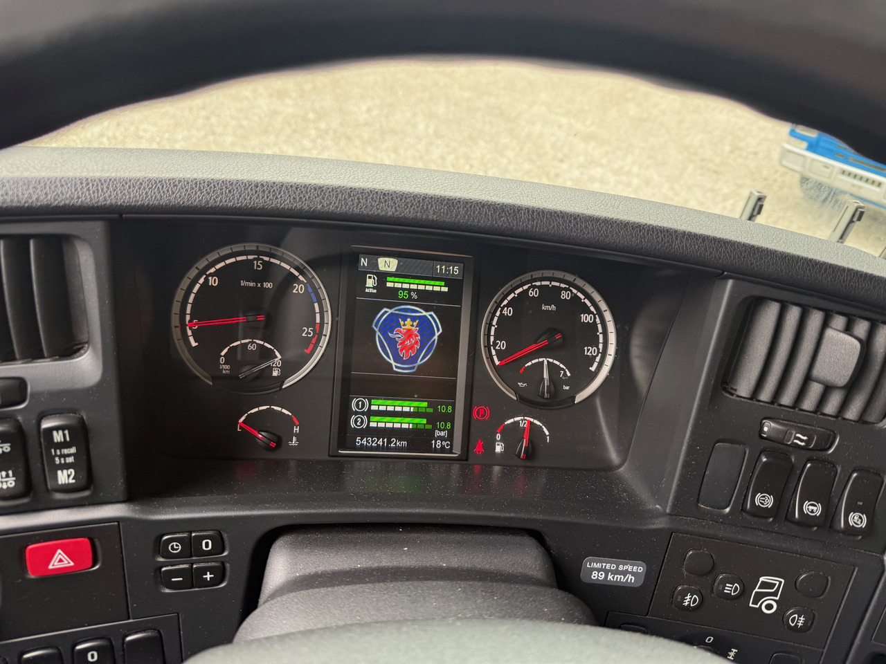 Тентованный грузовик Scania R450 Gardine+Bordwand+Edscha AHK LBW: фото 17