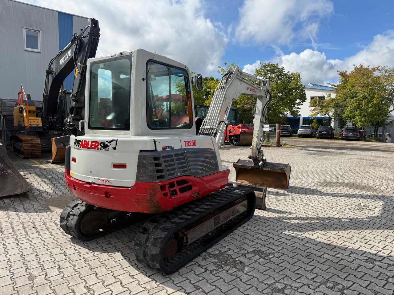Takeuchi TB250 Minibagger Powertilt MS03 - Экскаватор: фото 5 Takeuchi TB250 Minibagger Powertilt MS03 - Экскаватор: фото 5