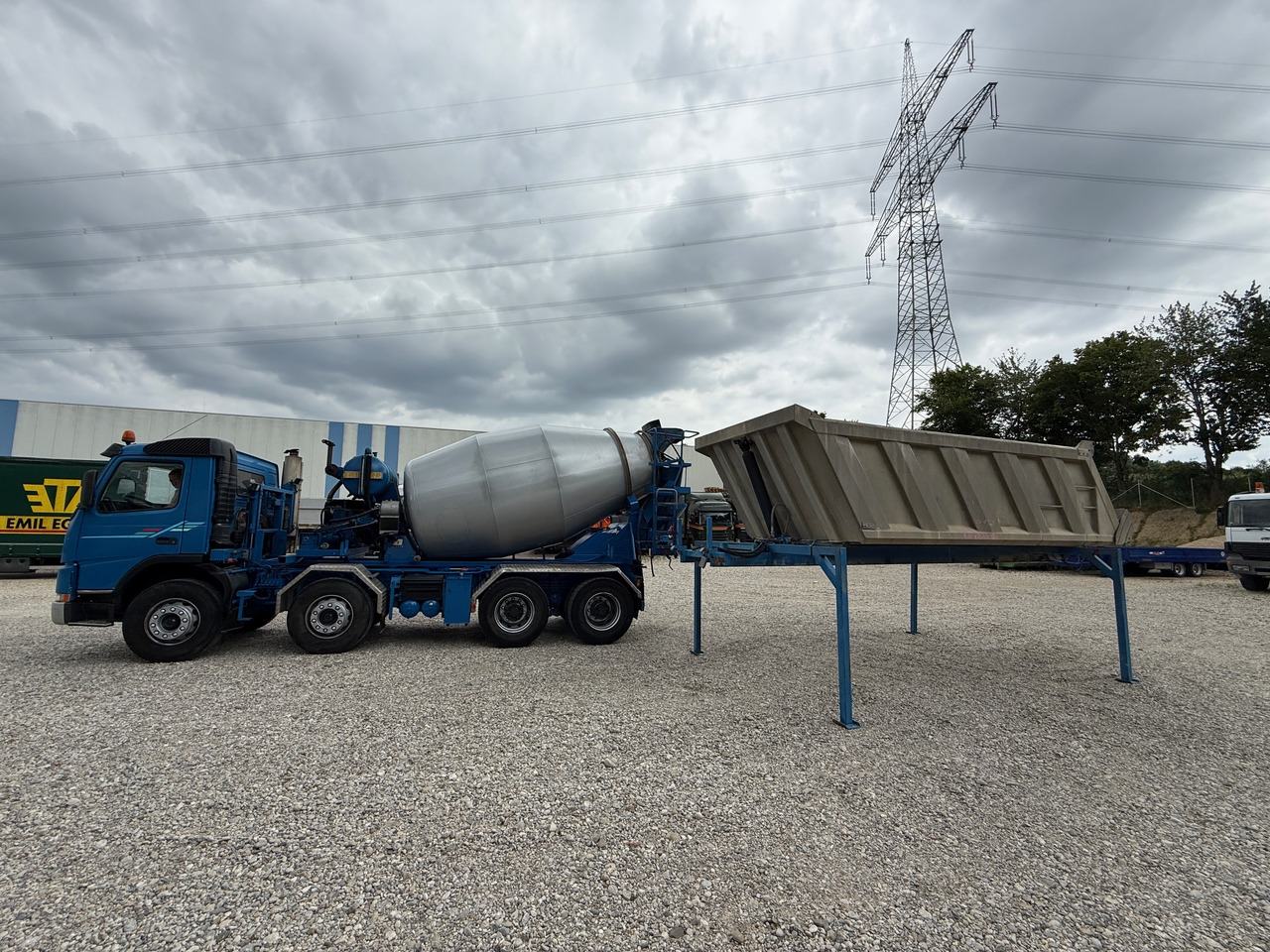Volvo FM 12 420 WECHSELSYSTEM Betonmischer + Kipper AHK Klima - Автобетоносмеситель: фото 3 Volvo FM 12 420 WECHSELSYSTEM Betonmischer + Kipper AHK Klima - Автобетоносмеситель: фото 3