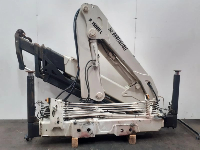 Grúa Bonfiglioli P15000L - Кран-манипулятор для Грузовиков: фото 1 Grúa Bonfiglioli P15000L - Кран-манипулятор для Грузовиков: фото 1