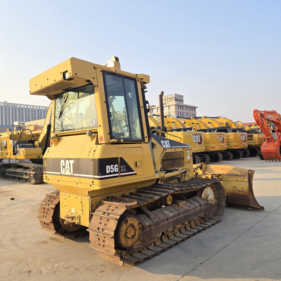 CATERPILLAR D5G - Бульдозер: фото 4 CATERPILLAR D5G - Бульдозер: фото 4