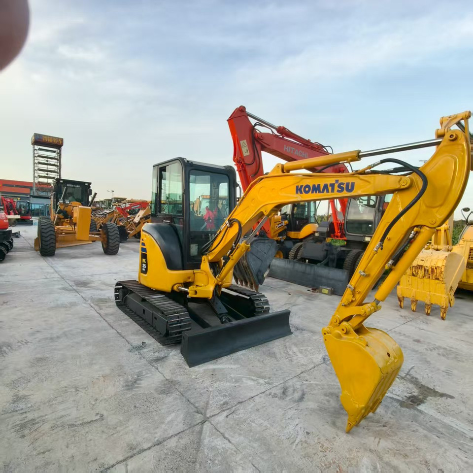KOMATSU PC35MR - Мини-экскаватор: фото 3 KOMATSU PC35MR - Мини-экскаватор: фото 3