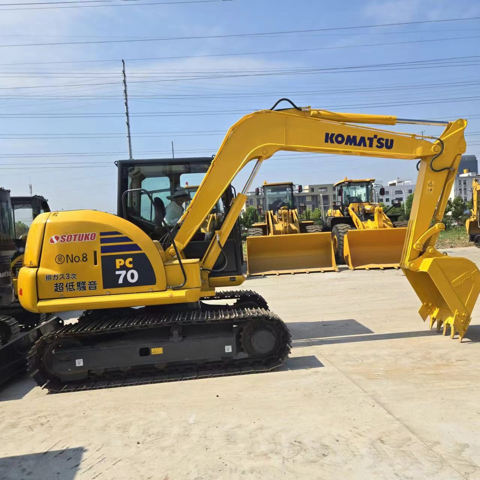 KOMATSU PC70-8 - Мини-экскаватор: фото 1 KOMATSU PC70-8 - Мини-экскаватор: фото 1