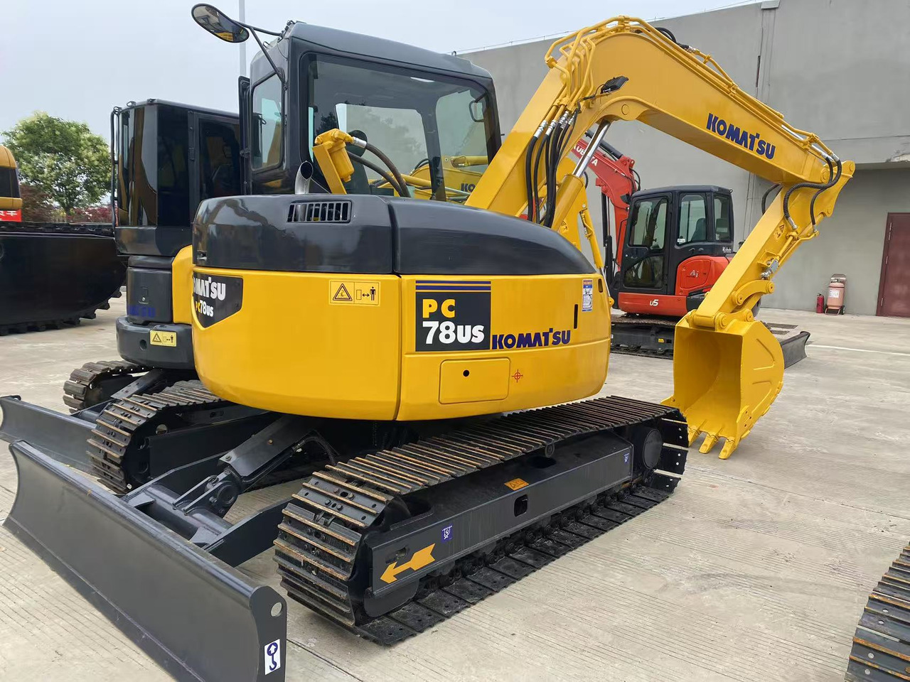 KOMATSU PC78US - Мини-экскаватор: фото 1 KOMATSU PC78US - Мини-экскаватор: фото 1