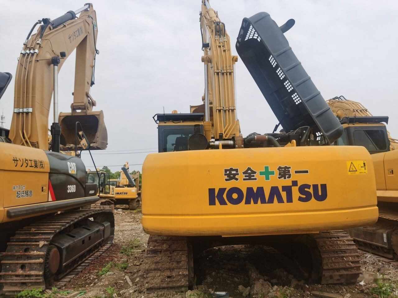 Komatsu PC350-7 - Гусеничный экскаватор: фото 4 Komatsu PC350-7 - Гусеничный экскаватор: фото 4