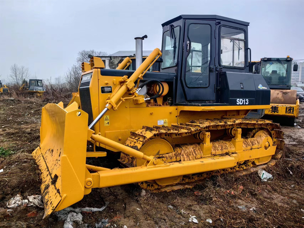 SHANTUI SD13 - Бульдозер: фото 3 SHANTUI SD13 - Бульдозер: фото 3