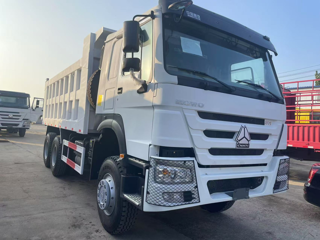 Самосвал Sinotruk HOWO 371 brand new 6*4 Dump truck: фото 9 Самосвал Sinotruk HOWO 371 brand new 6*4 Dump truck: фото 9