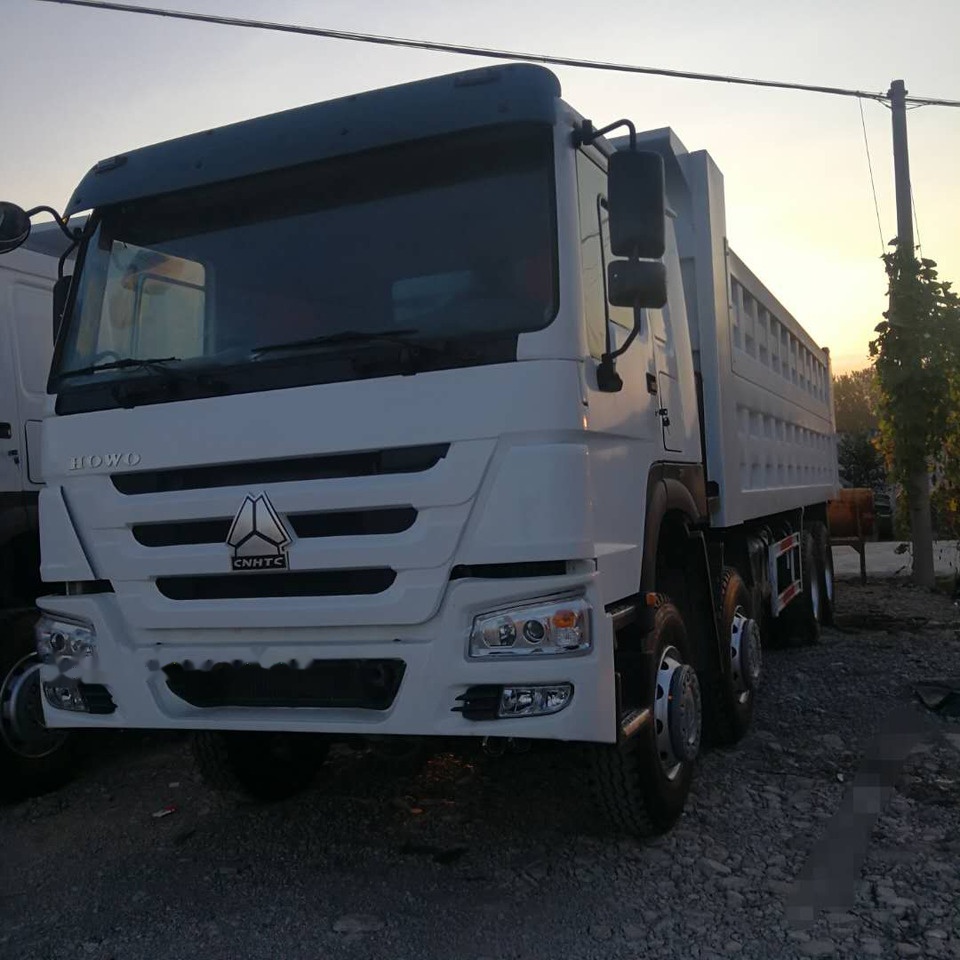 Sinotruk HOWO 8*4 dump truck - Мини-самосвал: фото 4 Sinotruk HOWO 8*4 dump truck - Мини-самосвал: фото 4