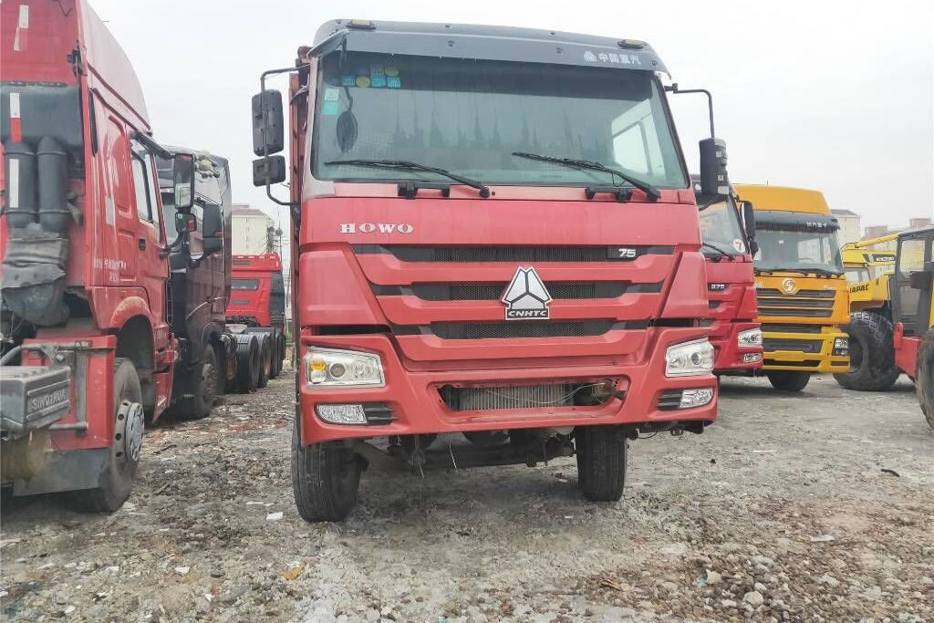Sinotruk Howo - Самосвал: фото 1 Sinotruk Howo - Самосвал: фото 1