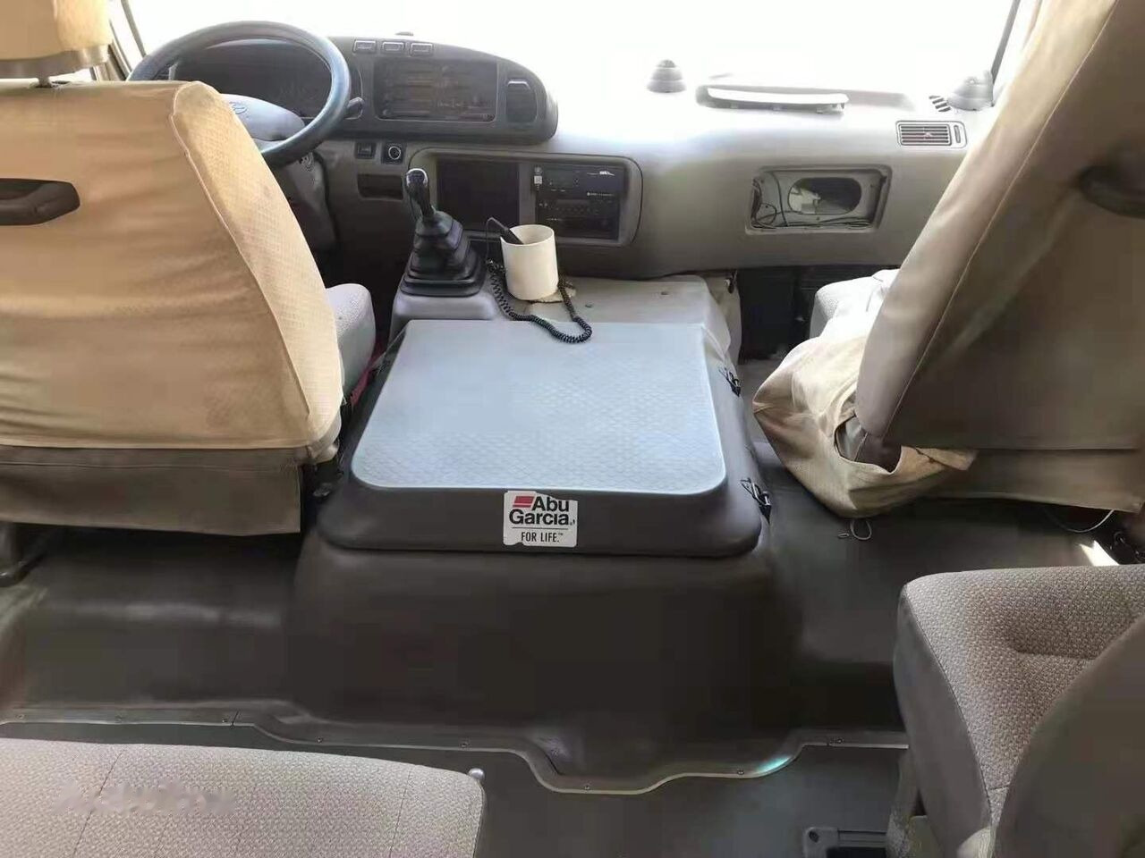 Toyota Coaster - Пригородный автобус: фото 3 Toyota Coaster - Пригородный автобус: фото 3