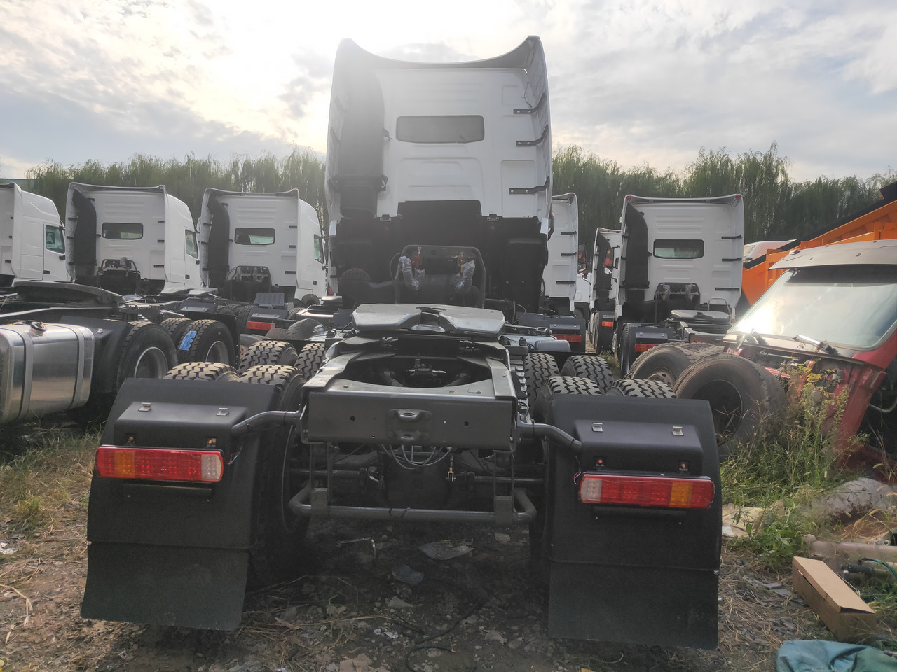 Тягач Sinotruk HOWO A7 6*4 Tractor: фото 6 Тягач Sinotruk HOWO A7 6*4 Tractor: фото 6