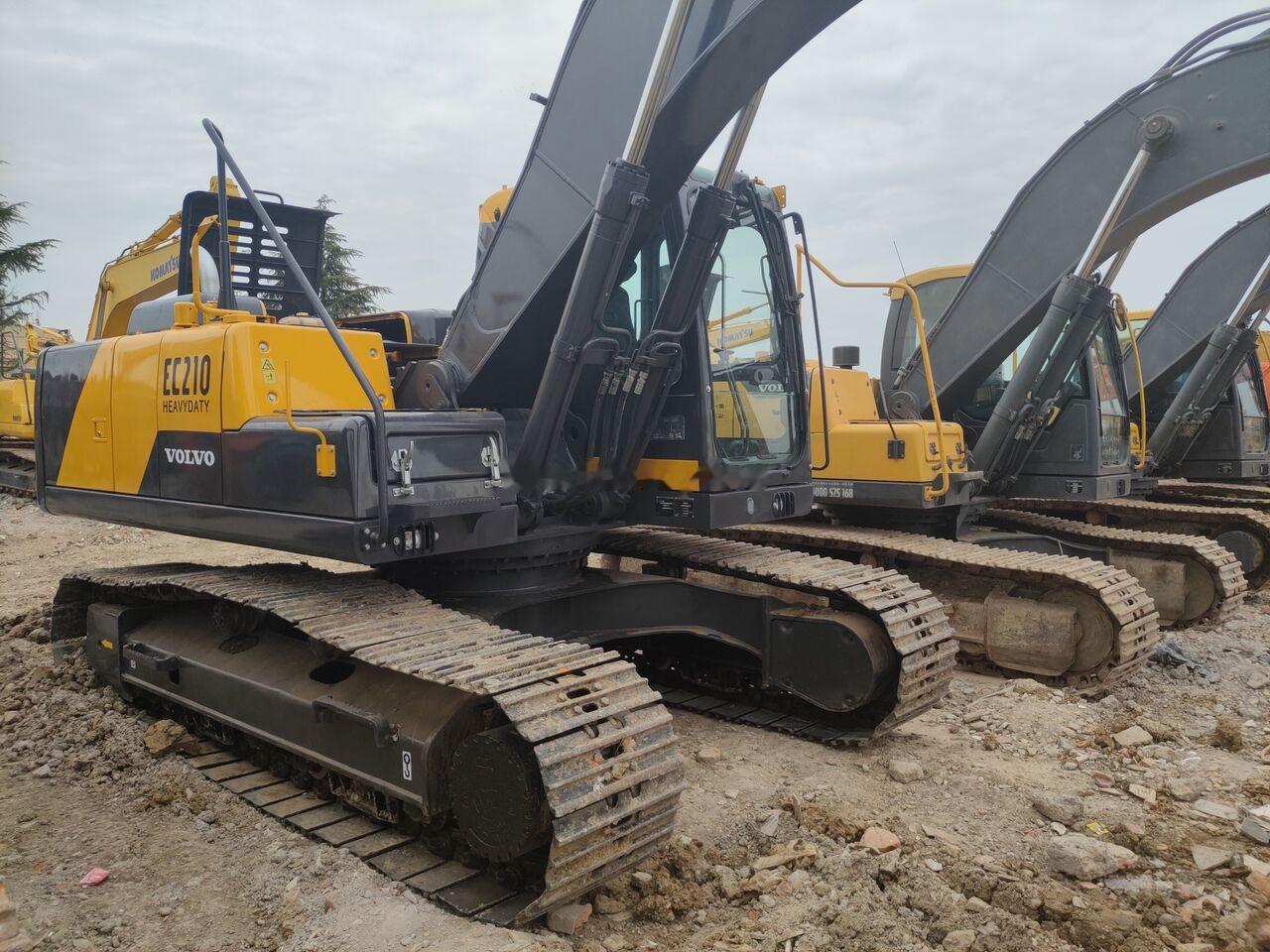 Volvo EC210B - Гусеничный экскаватор: фото 5 Volvo EC210B - Гусеничный экскаватор: фото 5