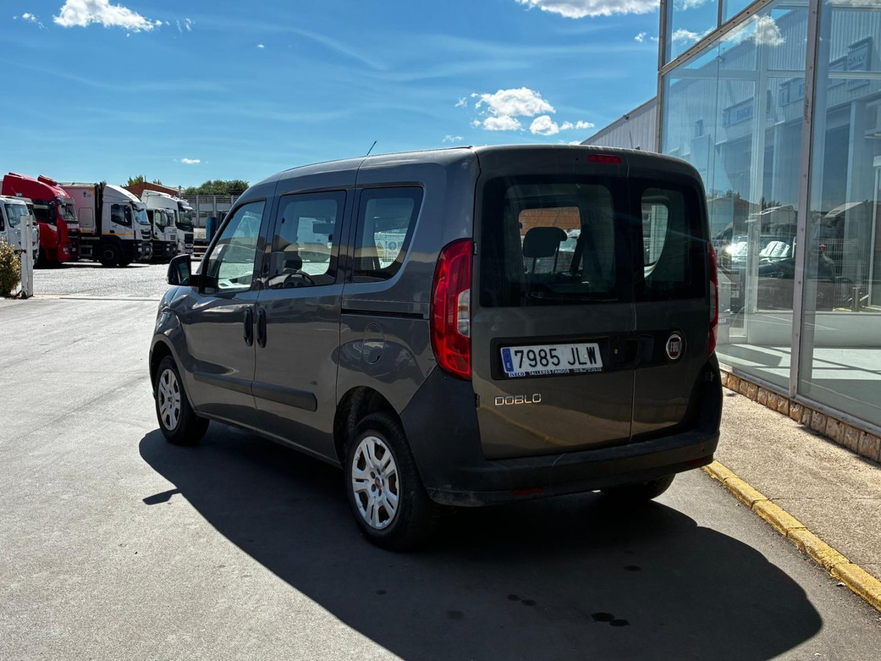 Furgón Fiat Dobló 5 plazas - Цельнометаллический фургон: фото 4 Furgón Fiat Dobló 5 plazas - Цельнометаллический фургон: фото 4