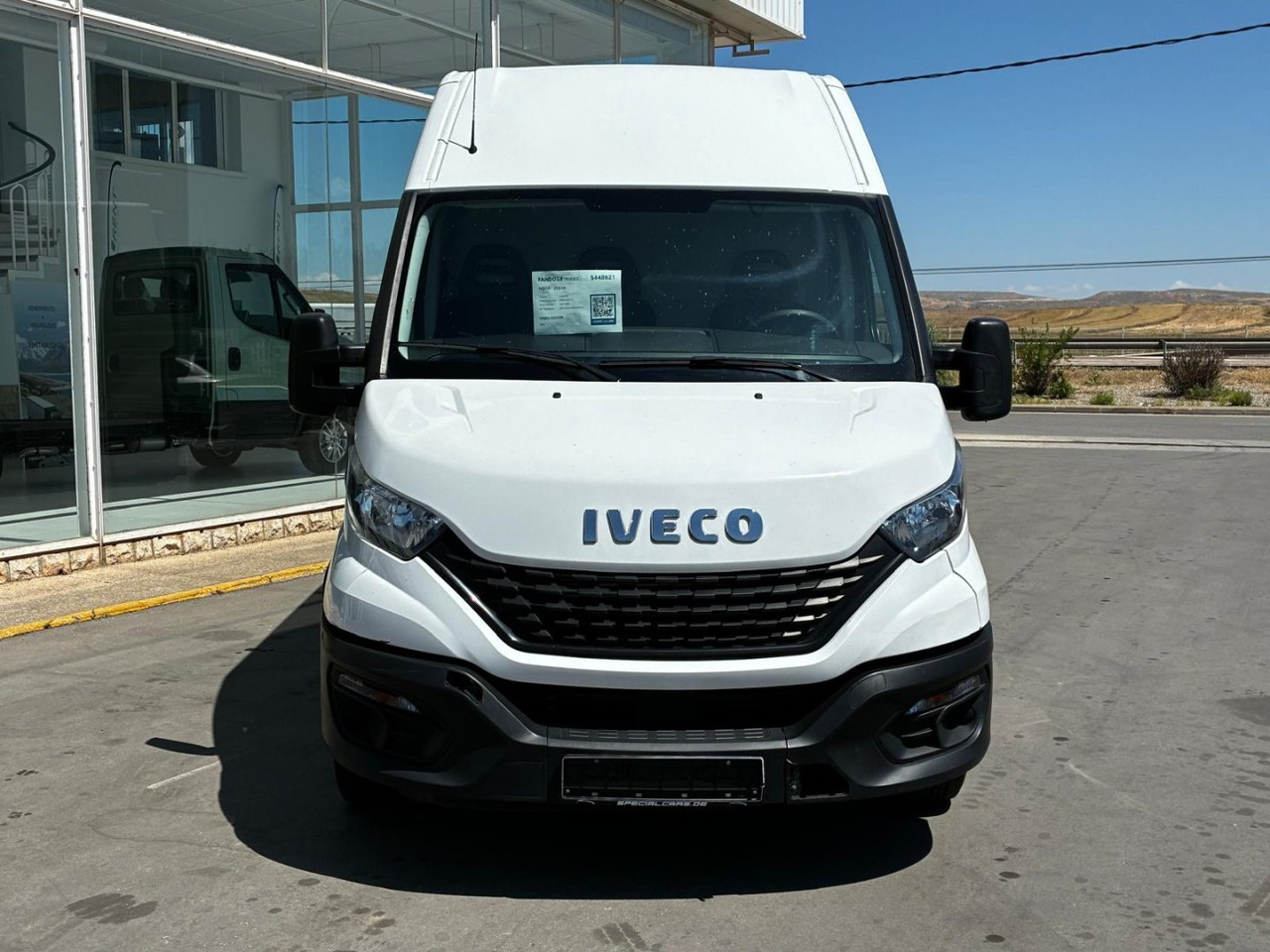Furgón IVECO 35S14 V 16m3 - Цельнометаллический фургон: фото 2 Furgón IVECO 35S14 V 16m3 - Цельнометаллический фургон: фото 2