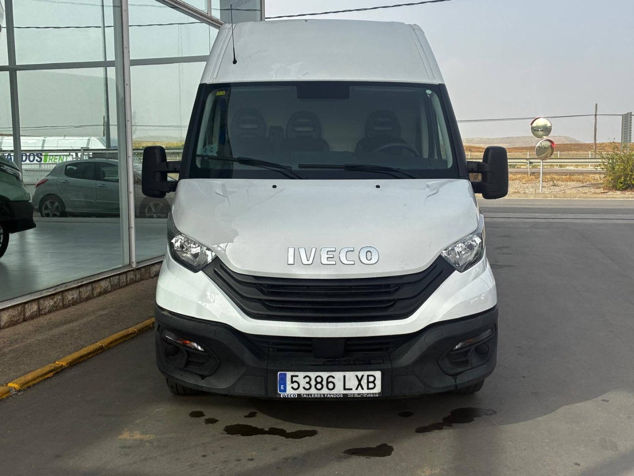 Furgón IVECO 35S16 V 12m3 - Цельнометаллический фургон: фото 2 Furgón IVECO 35S16 V 12m3 - Цельнометаллический фургон: фото 2