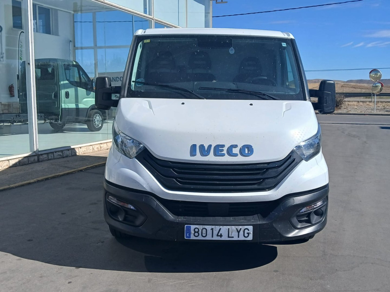 Furgón IVECO 35S16 V 9m3 - Цельнометаллический фургон: фото 2 Furgón IVECO 35S16 V 9m3 - Цельнометаллический фургон: фото 2