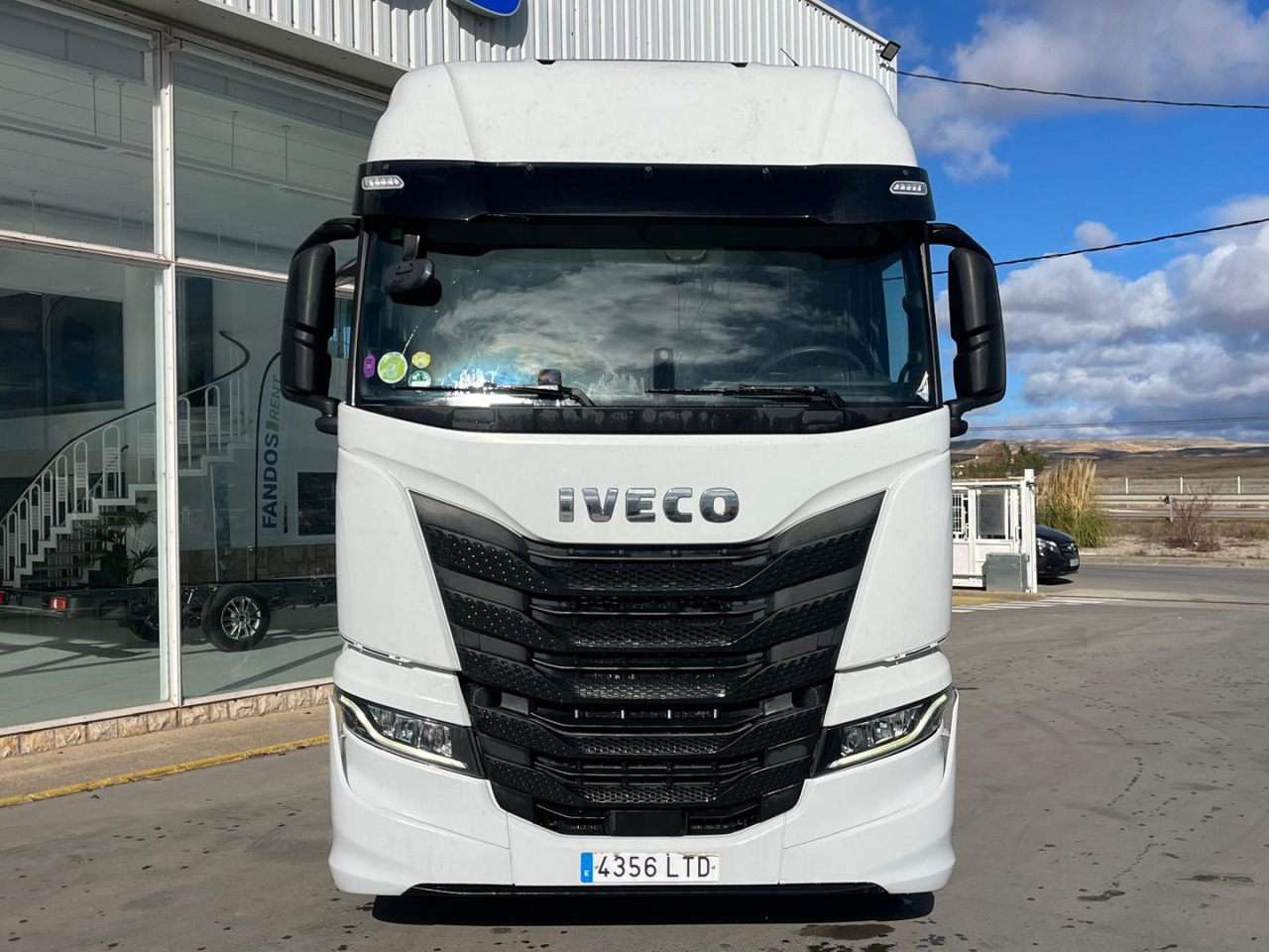 Cabeza Tractora IVECO S-WAY 510 AUTOMATICO CON INTARDER - Тягач: фото 2 Cabeza Tractora IVECO S-WAY 510 AUTOMATICO CON INTARDER - Тягач: фото 2