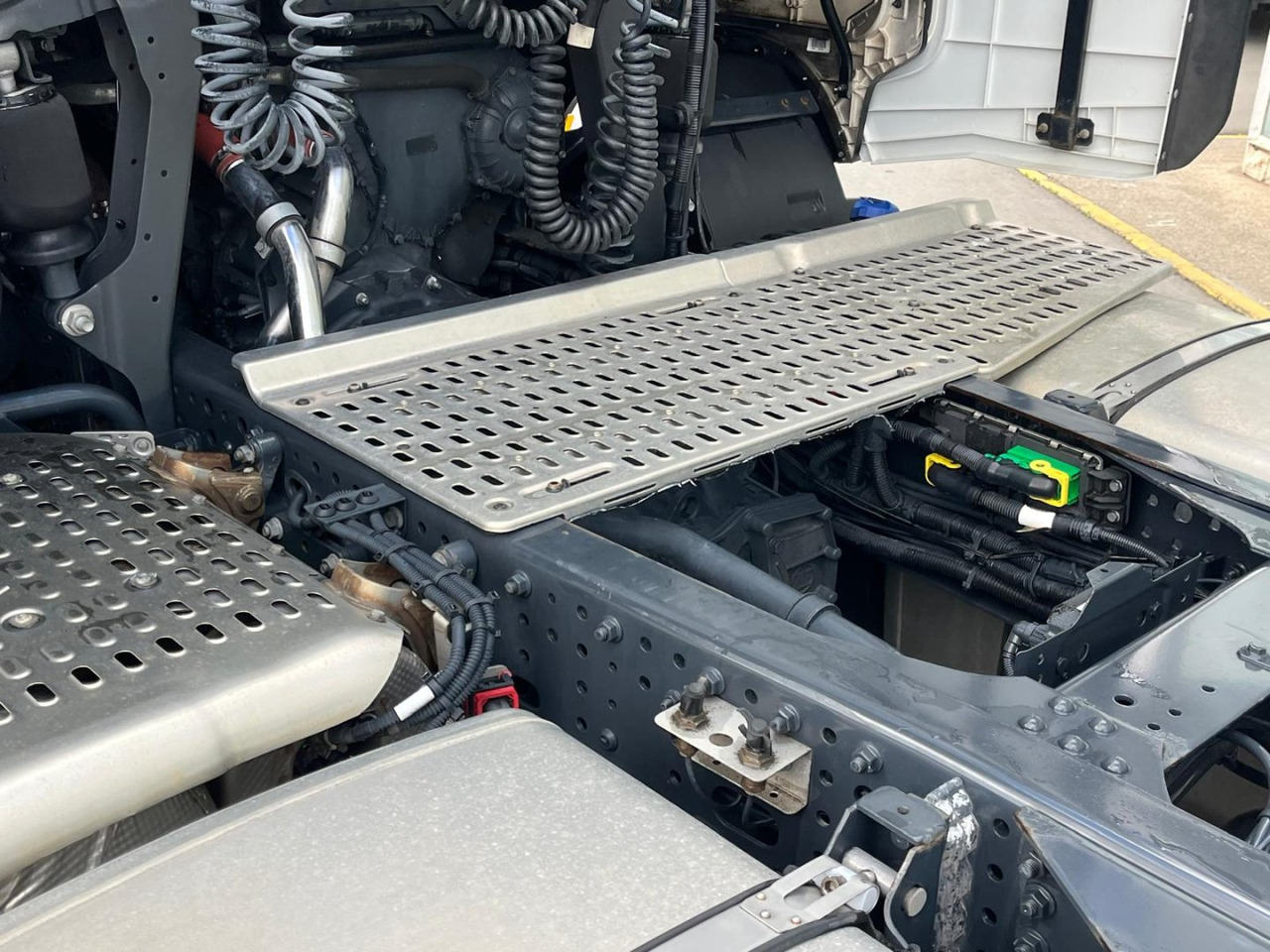 Cabeza Tractora IVECO S-WAY 510 AUTOMATICO CON INTARDER - Тягач: фото 5 Cabeza Tractora IVECO S-WAY 510 AUTOMATICO CON INTARDER - Тягач: фото 5