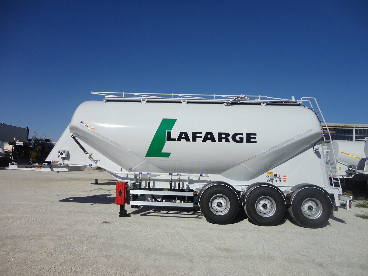 NURSAN Steel W Type Silo - Полуприцеп цистерна для сыпучих грузов: фото 1 NURSAN Steel W Type Silo - Полуприцеп цистерна для сыпучих грузов: фото 1