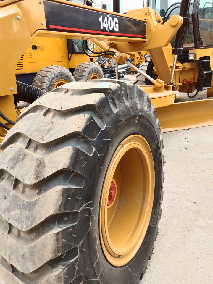 CAT 140G CATERPILLAR 140 G - Грейдер: фото 4 CAT 140G CATERPILLAR 140 G - Грейдер: фото 4