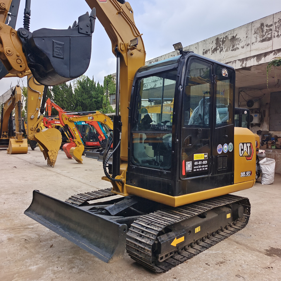 CAT 305.5 E2 - Мини-экскаватор: фото 3 CAT 305.5 E2 - Мини-экскаватор: фото 3