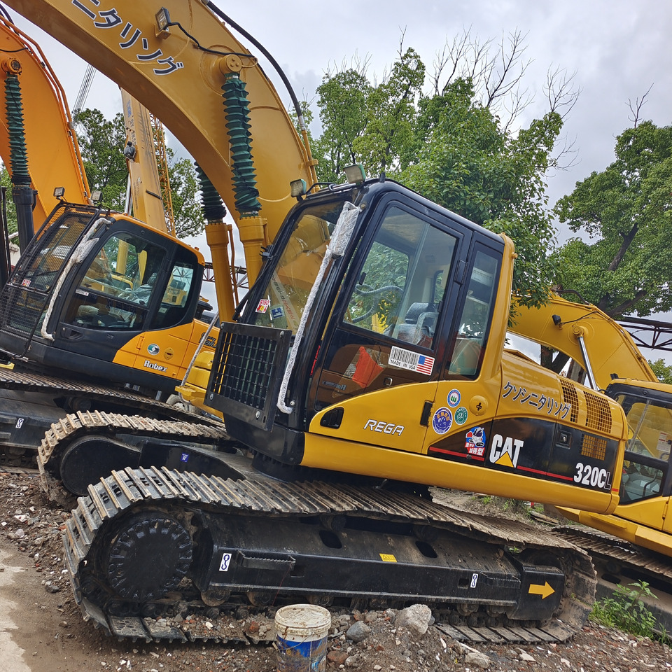 Гусеничный экскаватор CAT 320 CL CATERPILLAR 320D 320BL: фото 1