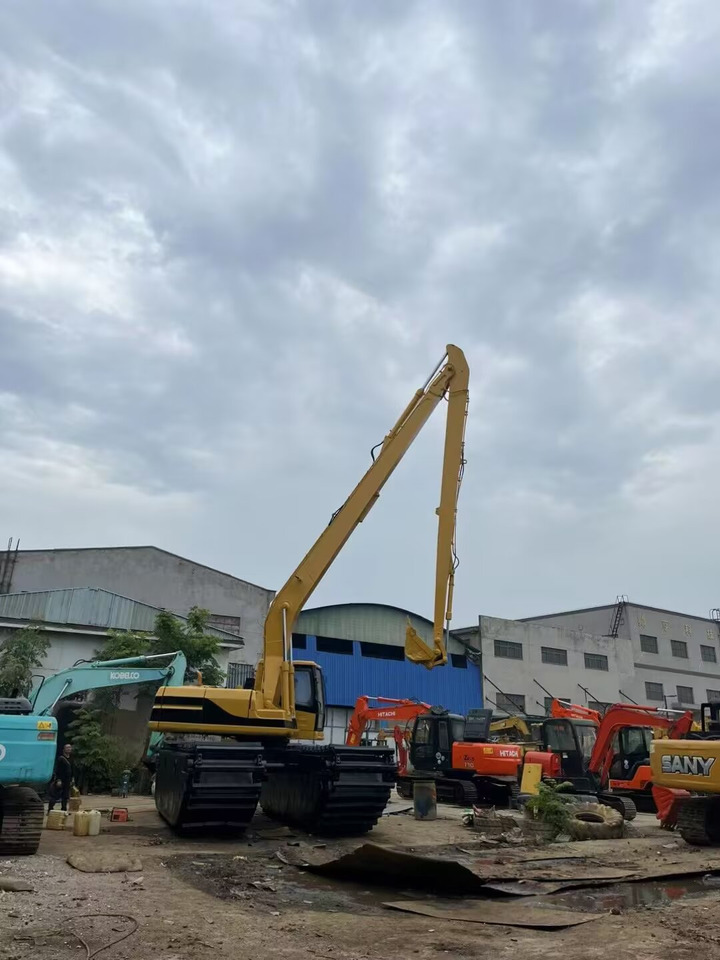 CAT 320BL DREDGER WITH 18 METER EXTENDED ARM 320 CL Customizable - Водный экскаватор: фото 4 CAT 320BL DREDGER WITH 18 METER EXTENDED ARM 320 CL Customizable - Водный экскаватор: фото 4