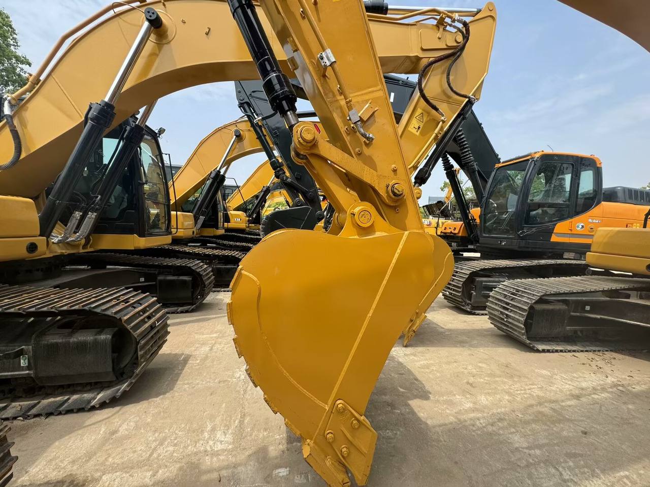 CATERPILLAR 323GC CAT 323 GC 330GC 336GC 330D2L 336D2L - Гусеничный экскаватор: фото 3 CATERPILLAR 323GC CAT 323 GC 330GC 336GC 330D2L 336D2L - Гусеничный экскаватор: фото 3