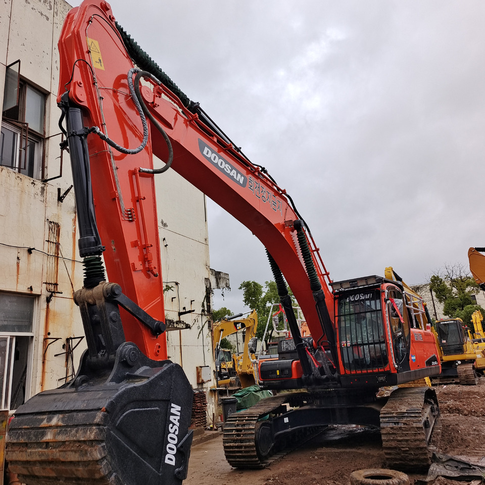 DOOSAN DX340LCA DX340LC-9C - Гусеничный экскаватор: фото 3 DOOSAN DX340LCA DX340LC-9C - Гусеничный экскаватор: фото 3