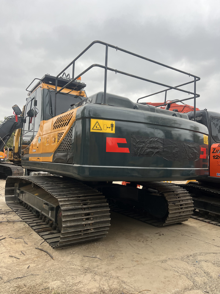 HYUNDAI HX220HD BROADEN TRACK SHOES - Гусеничный экскаватор: фото 3 HYUNDAI HX220HD BROADEN TRACK SHOES - Гусеничный экскаватор: фото 3