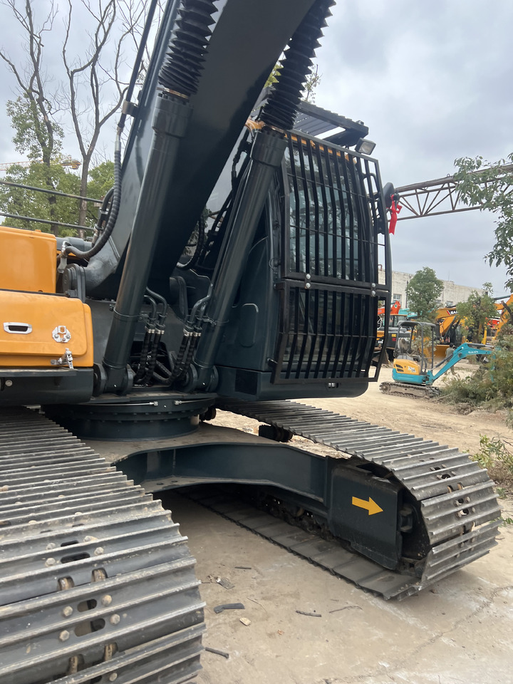 HYUNDAI HX220HD BROADEN TRACK SHOES - Гусеничный экскаватор: фото 5 HYUNDAI HX220HD BROADEN TRACK SHOES - Гусеничный экскаватор: фото 5