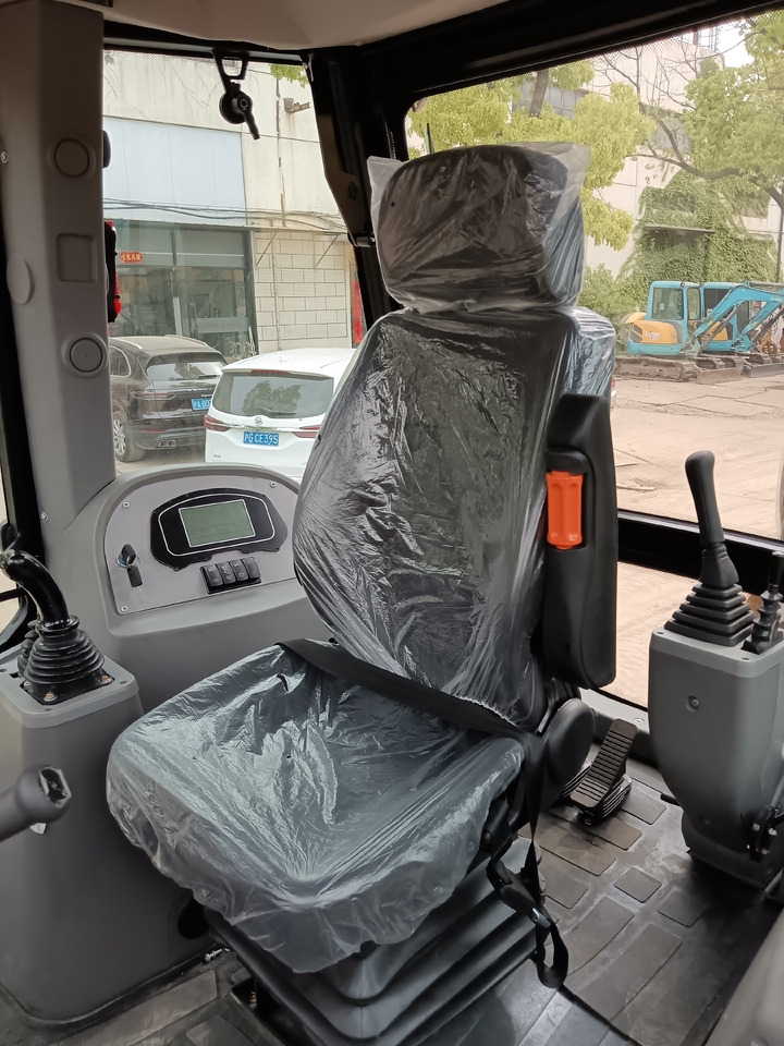 JCB 4CX BRAND NEW - Экскаватор-погрузчик: фото 5 JCB 4CX BRAND NEW - Экскаватор-погрузчик: фото 5