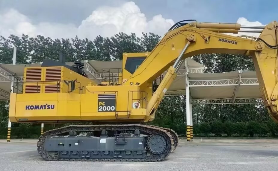 KOMATSU PC2000-8 PC 2000 - 8 Mining Crawler Excavator - Горнодобывающая техника: фото 1 KOMATSU PC2000-8 PC 2000 - 8 Mining Crawler Excavator - Горнодобывающая техника: фото 1