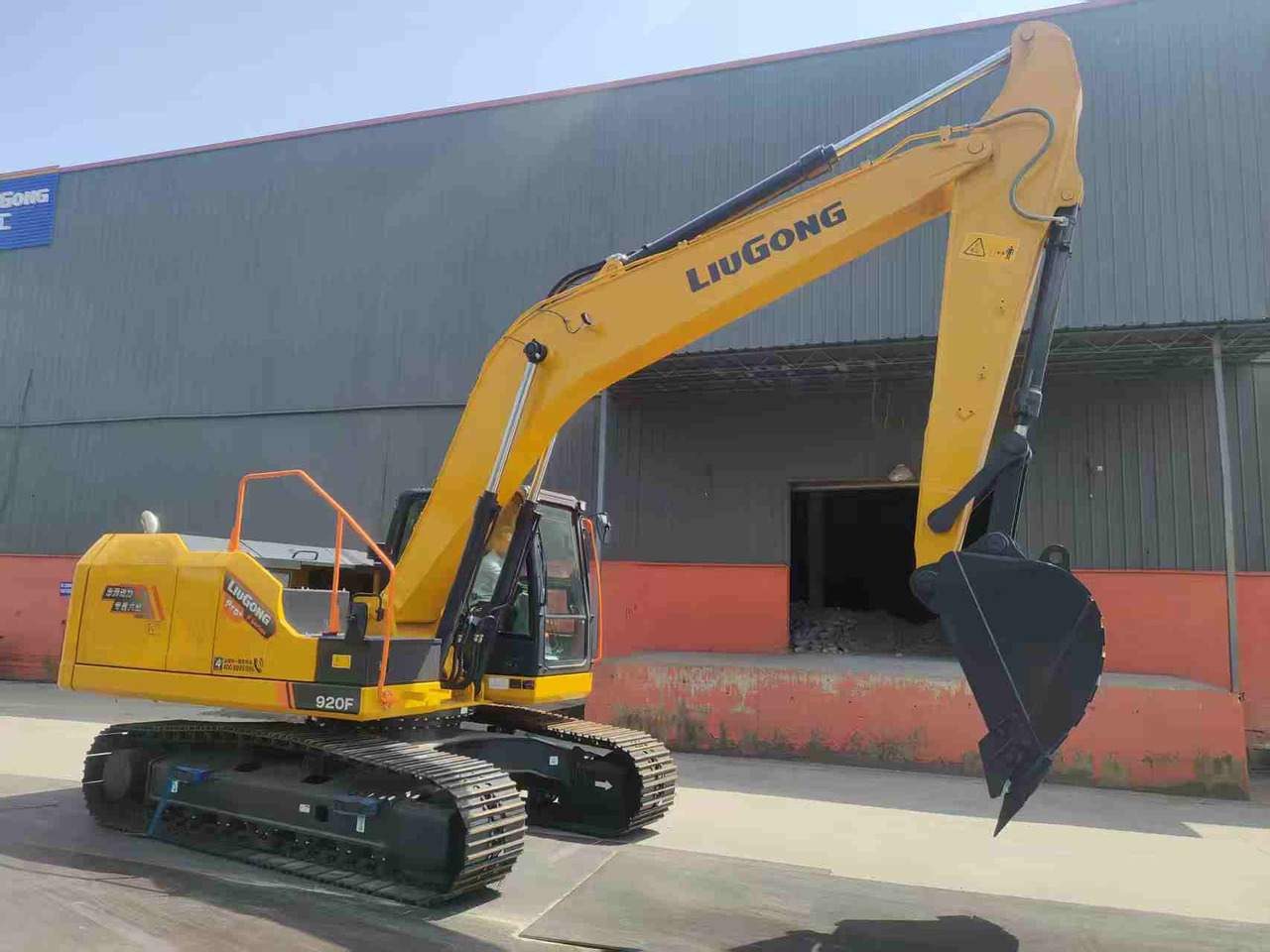LIUGONG 920FG4 100% Brand New 21.5 TON 20 TON - Гусеничный экскаватор: фото 3 LIUGONG 920FG4 100% Brand New 21.5 TON 20 TON - Гусеничный экскаватор: фото 3