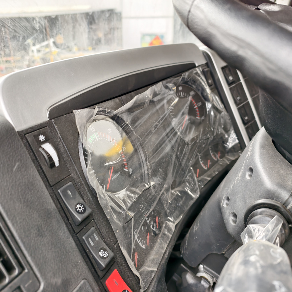 SHACMAN F3000 6*4 8*4 - Самосвал: фото 2 SHACMAN F3000 6*4 8*4 - Самосвал: фото 2