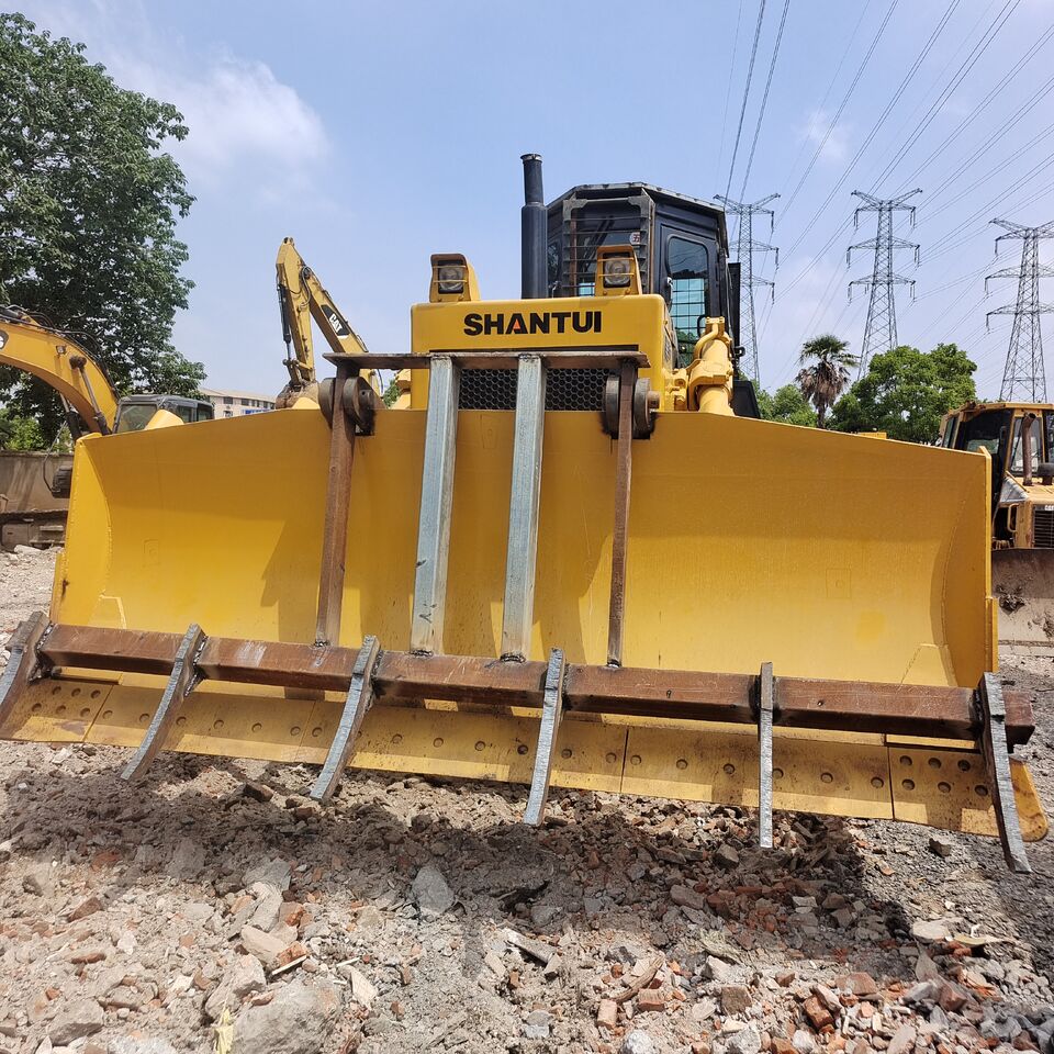 SHANTUI SD22 with Clearing Rake - Бульдозер: фото 1 SHANTUI SD22 with Clearing Rake - Бульдозер: фото 1
