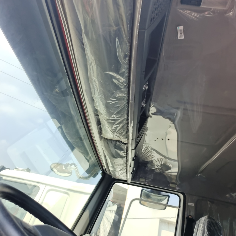 Тягач SINOTRUK HOWO 371 375 380 400 420 460HP: фото 10