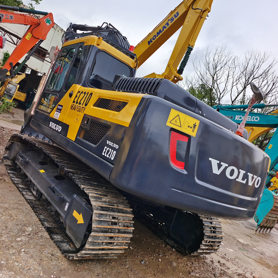 VOLVO EC210D EC210B - Гусеничный экскаватор: фото 3 VOLVO EC210D EC210B - Гусеничный экскаватор: фото 3