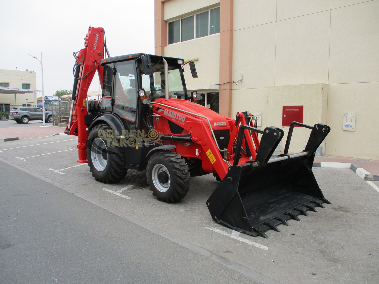 MANITOU MBL-X-920 BACKHOE LOADER - Экскаватор-погрузчик: фото 1 MANITOU MBL-X-920 BACKHOE LOADER - Экскаватор-погрузчик: фото 1
