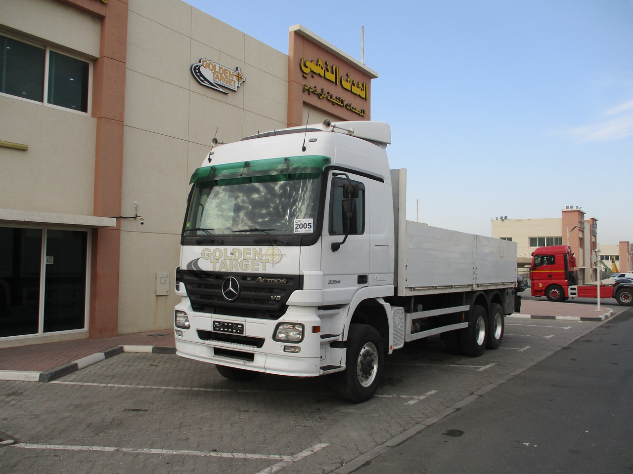 MERCEDES-BENZ ACTROS 3354 6x6 Chassis Truck - Грузовик-шасси: фото 2 MERCEDES-BENZ ACTROS 3354 6x6 Chassis Truck - Грузовик-шасси: фото 2